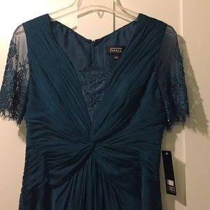 Adrianna Papell Occasions Gown